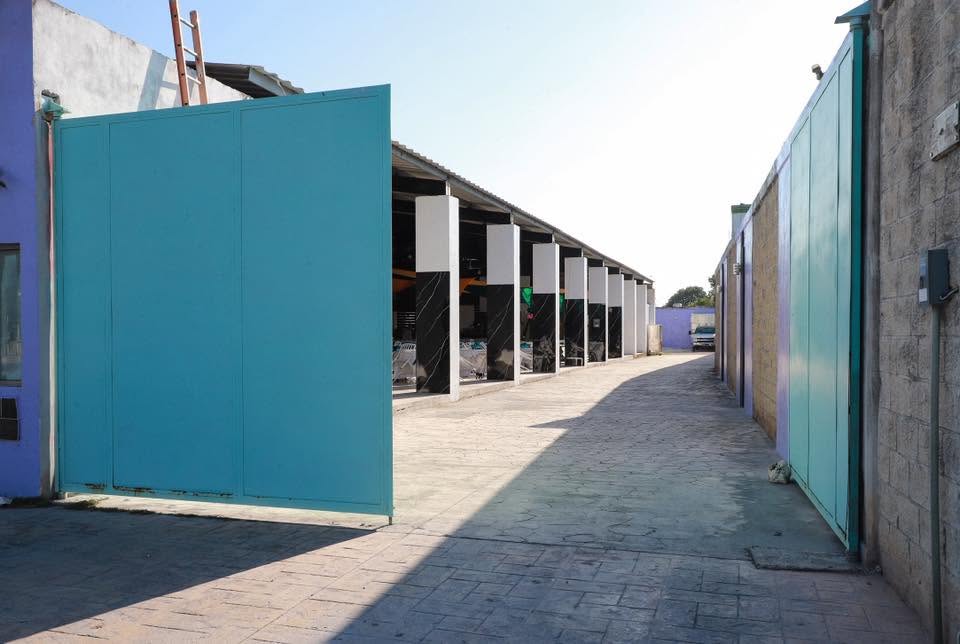 Acceso y estacionamiento propio