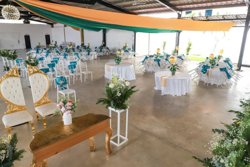 Salón decorado